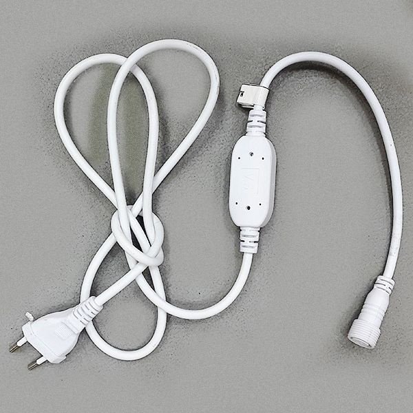 Шнур питания для подсоединения до 10 гирлянд 