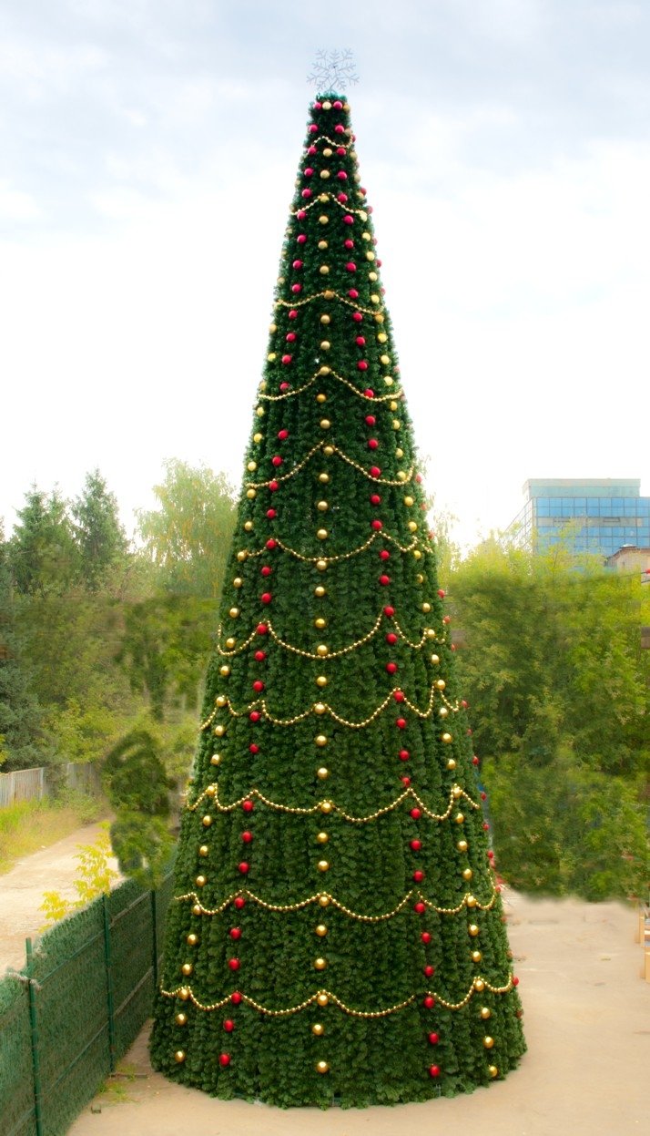 Искусственная елка Ели PENERI Триумфальная леска 